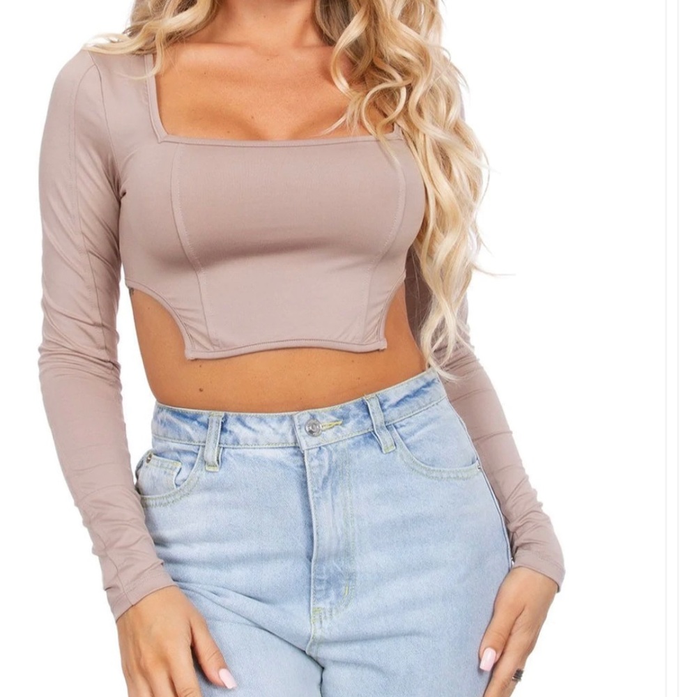 NUDE CROP TOP